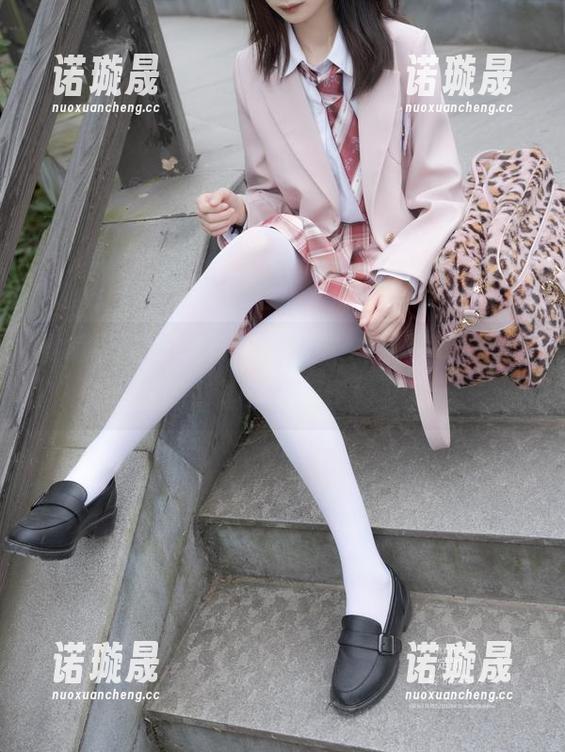 紧急企划 - 见希w的棉袜作品分享，一定在图库里让你停留好久！