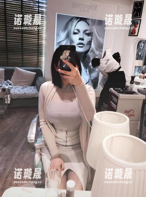 紫色哒豚豚 微密圈 - 无圣光?不怕!紫色哒豚豚的直播视频精选-第一部分直接送欢乐到你家!