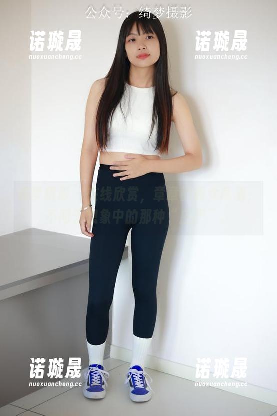 绮梦摄影 - 在线欣赏，章章的修女高清，不同于想象中的那种“庄严”。