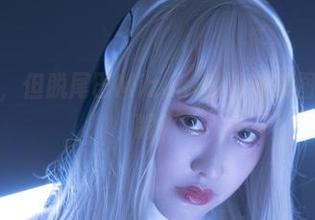 不想打扰，但脱尾巴Mizuki的沙滩美图咋那么抓眼！