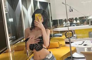 微密圈 – 作品：葛征在浴室打卡，洗的是澡，晒的是美！