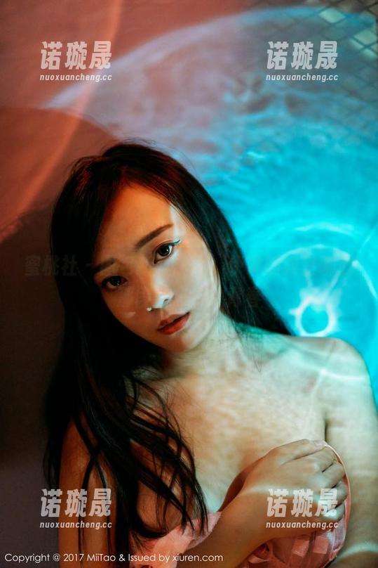 蜜桃社 - 图包新鲜出炉，伊琳的教室聊起那段已忘却的青春