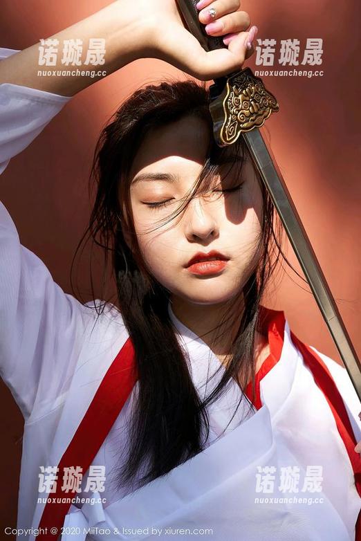 蜜桃社 - 兔女郎变身，只有伊素妍能做到，快来免费饱眼福，下载链接在这儿！