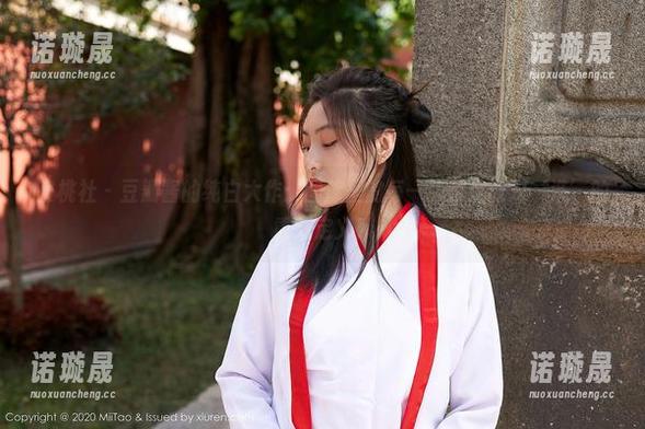蜜桃社-豆瓣酱 蜜桃社 - 豆瓣酱的纯白大作:图库里的每一张都是我对‘洗’的重新定义!