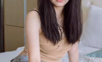 袜啵啵 – 小甜豆的少女时代——高清美图，这姿态真有趣！