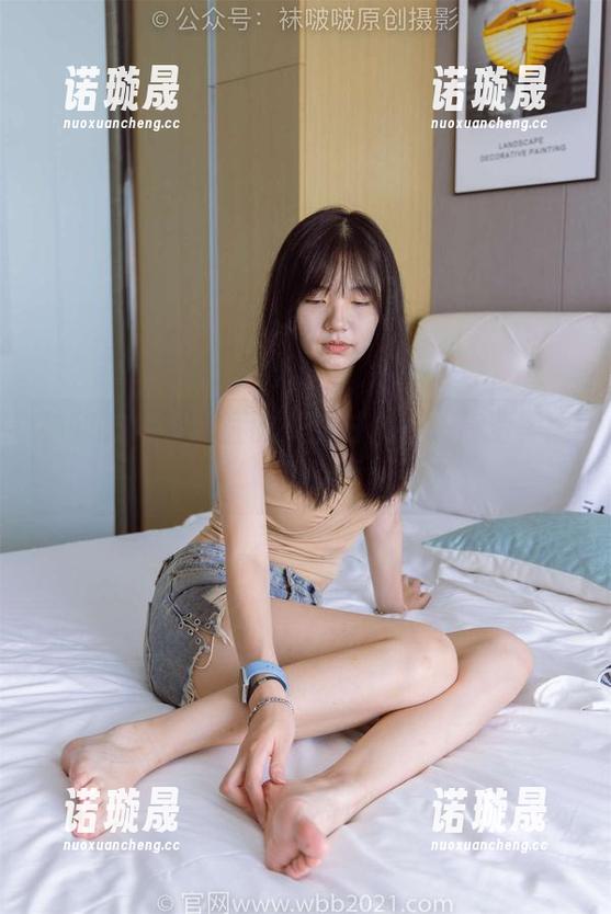 袜啵啵 - 小甜豆的少女时代——高清美图，这姿态真有趣！